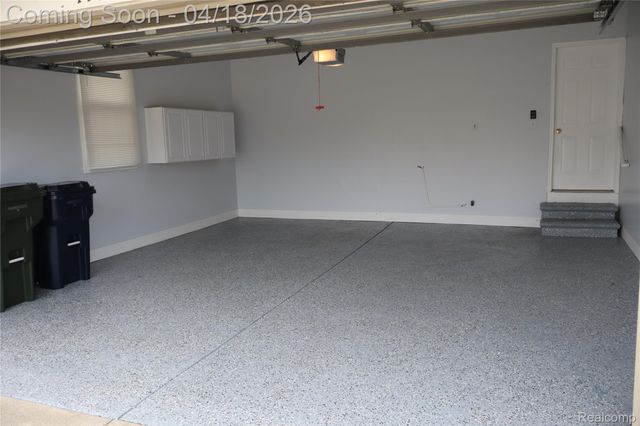 13500 Wyndemere Circle, Sterling Heights, MI 48313