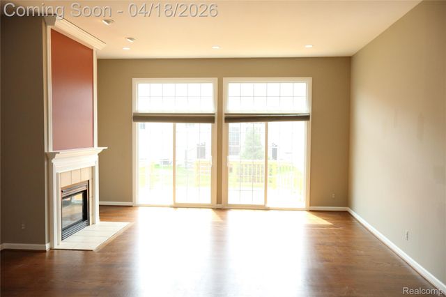 13500 Wyndemere Circle, Sterling Heights, MI 48313