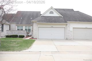 13500 Wyndemere Circle, Sterling Heights, MI 48313