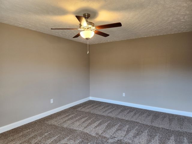 2902 Valley Farms Drive, Christiana, TN 37037