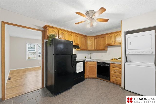 7619 S 41st Avenue, Bellevue, NE 68147