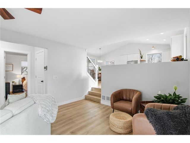 9953 Starlight Drive, Saint Paul, MN 55125