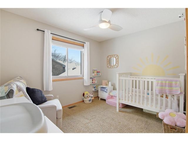 9953 Starlight Drive, Saint Paul, MN 55125
