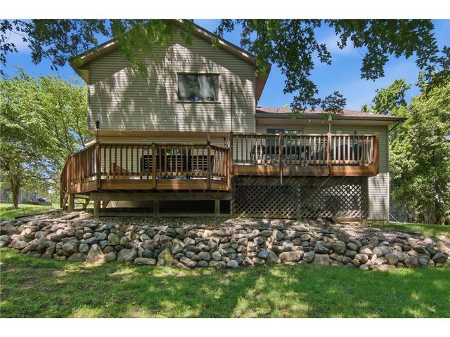 9953 Starlight Drive, Saint Paul, MN 55125