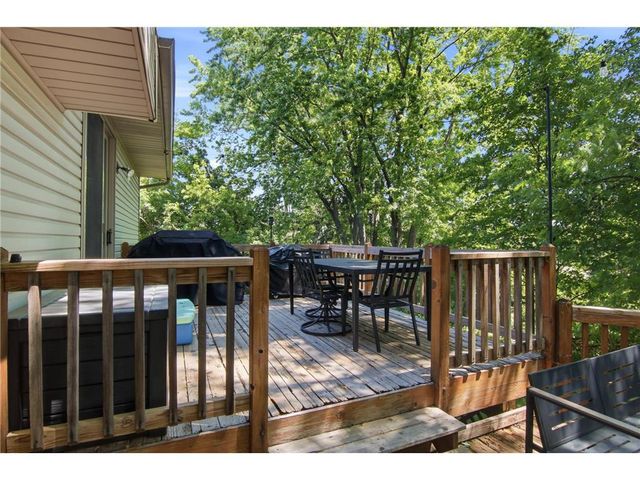 9953 Starlight Drive, Saint Paul, MN 55125