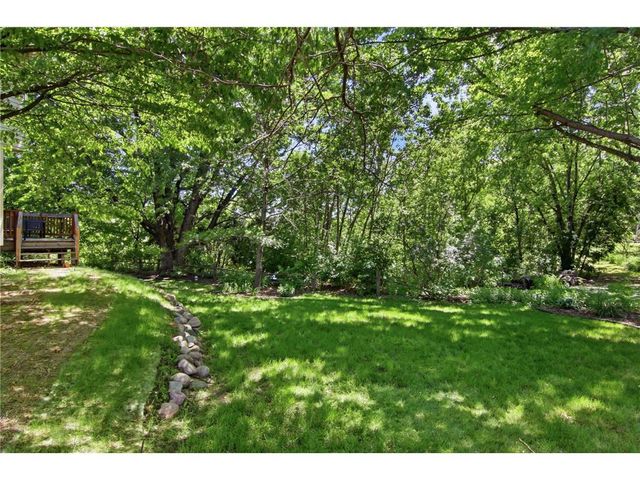 9953 Starlight Drive, Saint Paul, MN 55125