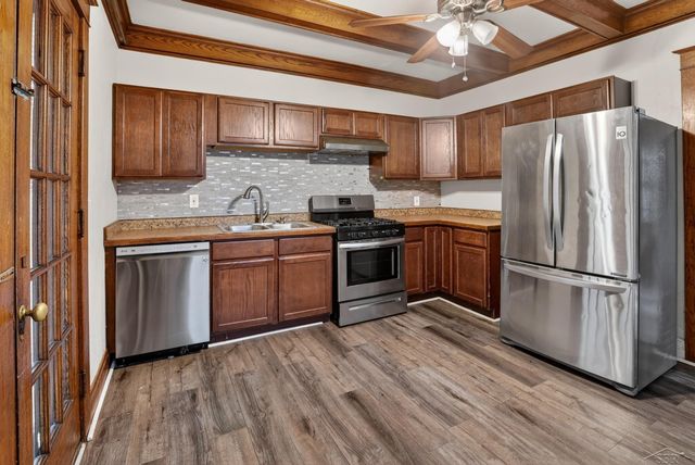 1118 E Holland Avenue, Saginaw, MI 48601