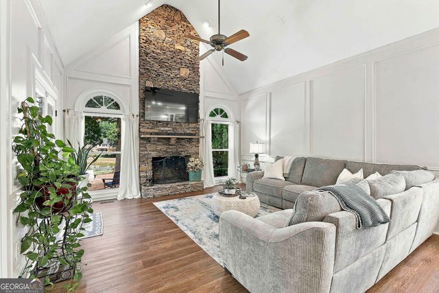 145 Fawn Ridge, Newnan, GA 30265