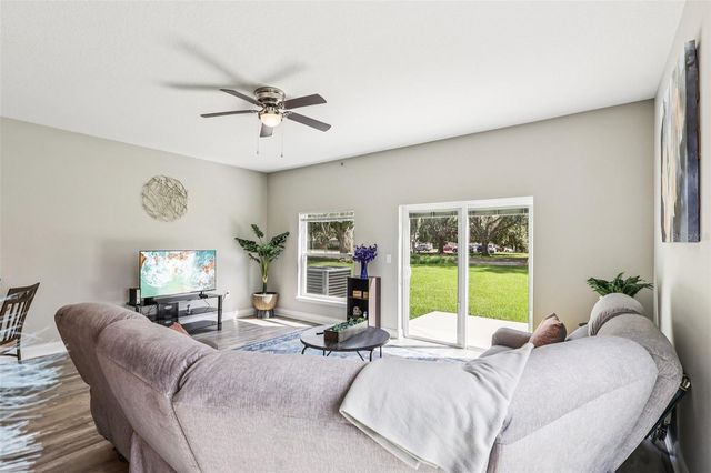 1108 FOX LAKE DRIVE, Lakeland, FL 33809