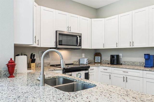 1108 FOX LAKE DRIVE, Lakeland, FL 33809