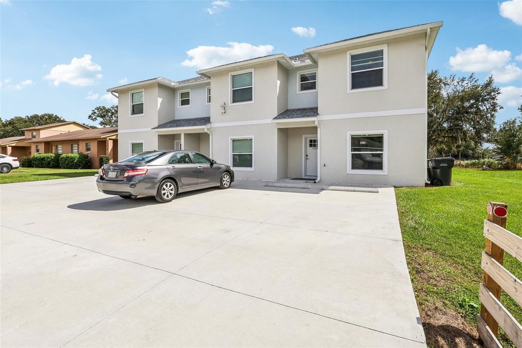 1108 FOX LAKE DRIVE, Lakeland, FL 33809
