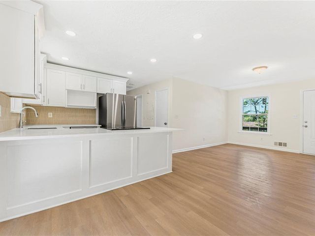 6371 Westbury Road, Riverdale, GA 30274