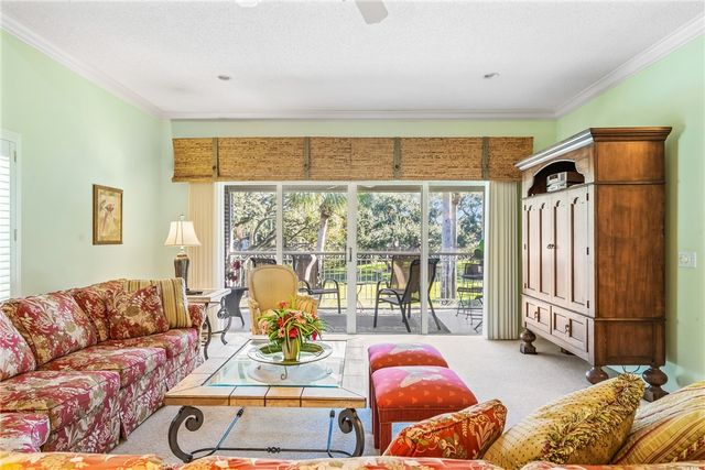 107 W Park Shores Circle 22W, Vero Beach, FL 32963