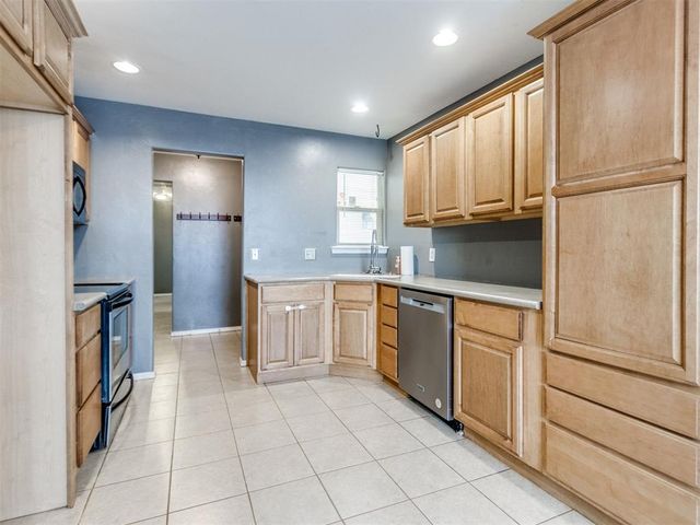 1129 Hawthorne Drive, Oklahoma City, OK 73110