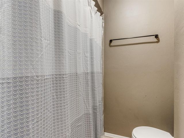 1129 Hawthorne Drive, Oklahoma City, OK 73110
