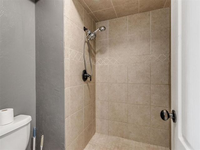 1129 Hawthorne Drive, Oklahoma City, OK 73110