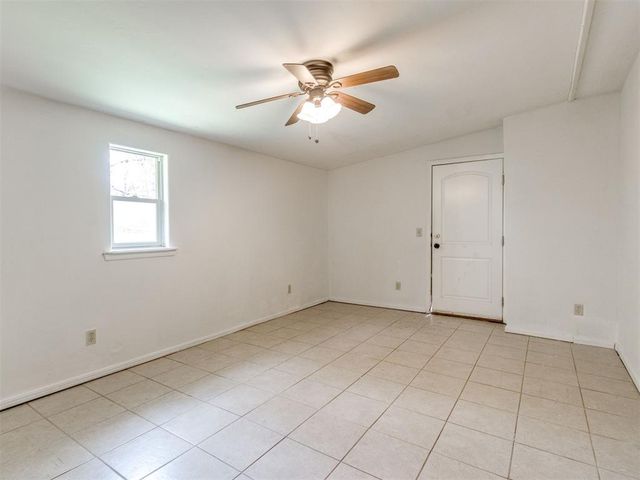 1129 Hawthorne Drive, Oklahoma City, OK 73110
