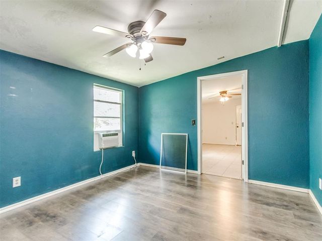 1129 Hawthorne Drive, Oklahoma City, OK 73110