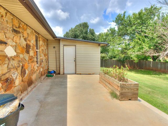 1129 Hawthorne Drive, Oklahoma City, OK 73110