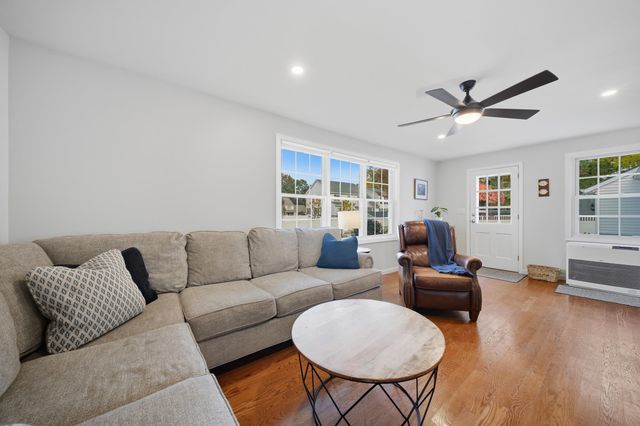 340 N Gate Road, Manchester, NH 03104