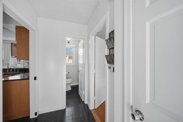 340 N Gate Road, Manchester, NH 03104