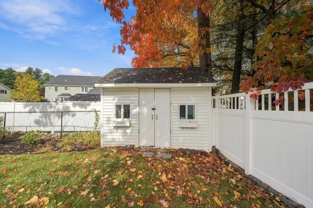 340 N Gate Road, Manchester, NH 03104