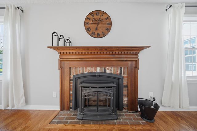 340 N Gate Road, Manchester, NH 03104