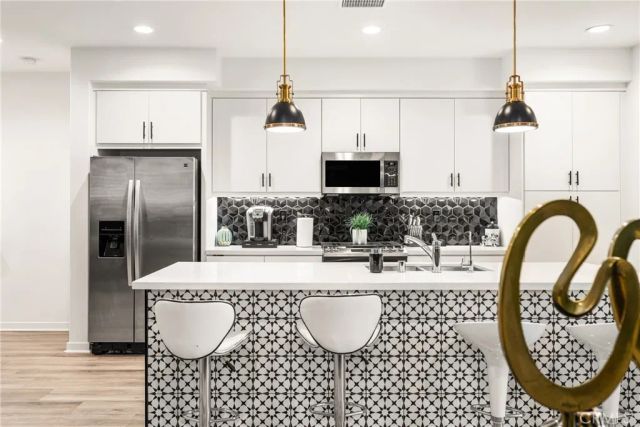 663 S Mosaic Street, Anaheim, CA 92805