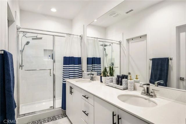 663 S Mosaic Street, Anaheim, CA 92805