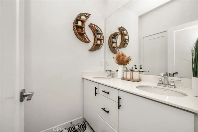 663 S Mosaic Street, Anaheim, CA 92805