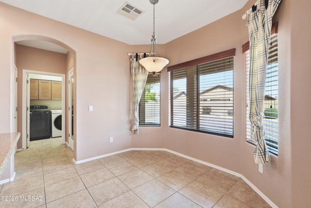 262 S San Marino Loop, Casa Grande, AZ 85194