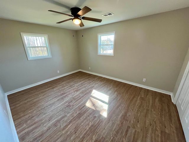 304 Scenic View Rd Drive, Chesnee, SC 29323