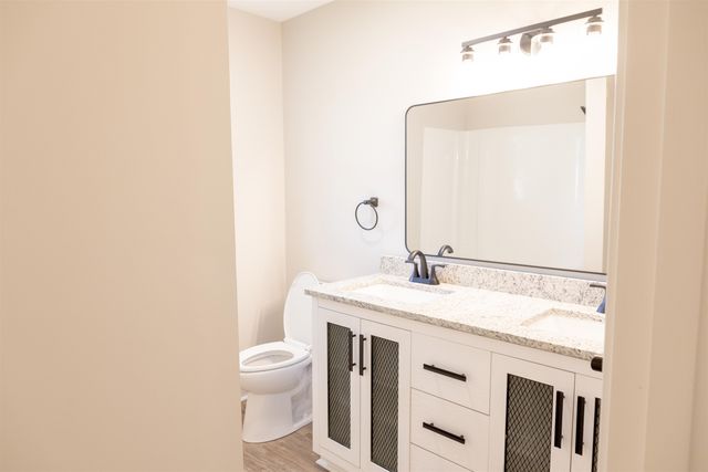 304 Scenic View Rd Drive, Chesnee, SC 29323