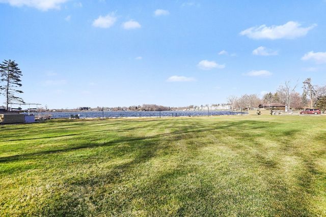 3 Hiawatha Cove Trail 2, Battle Creek City, MI 49015