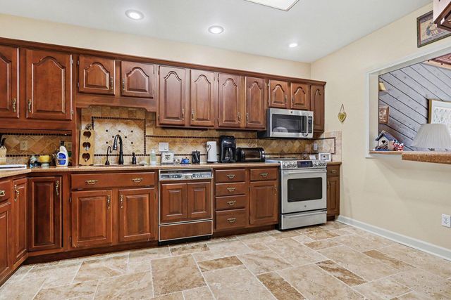 3 Hiawatha Cove Trail 2, Battle Creek City, MI 49015