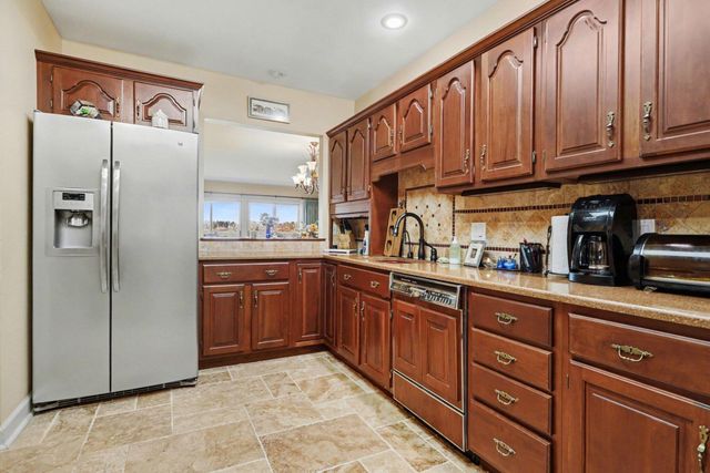 3 Hiawatha Cove Trail 2, Battle Creek City, MI 49015