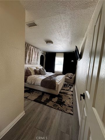 977 W Hays, Banning, CA 92220