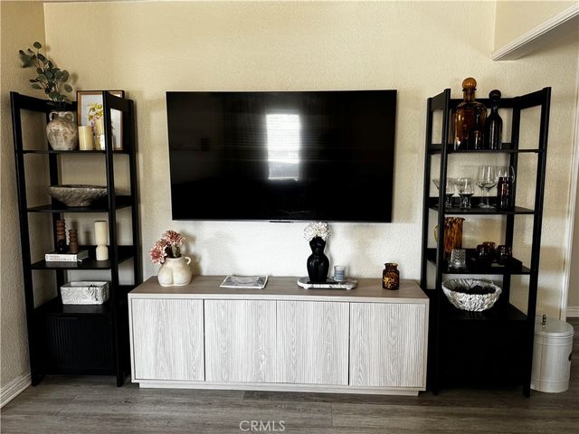 977 W Hays, Banning, CA 92220
