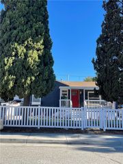 977 W Hays, Banning, CA 92220