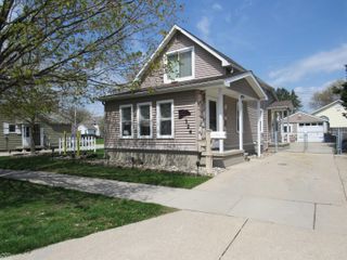 324 W Saint Clair Street, Marine City, MI 48039
