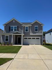 145 Willow Grove Lane, Fuquay Varina, NC 27526