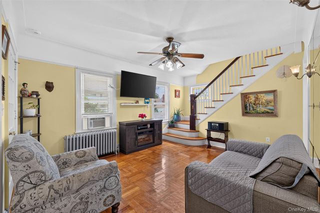 22118 110th Avenue, Queens Village, NY 11429