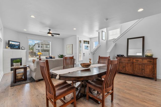 4649 SW 36th Street, Redmond, OR 97756