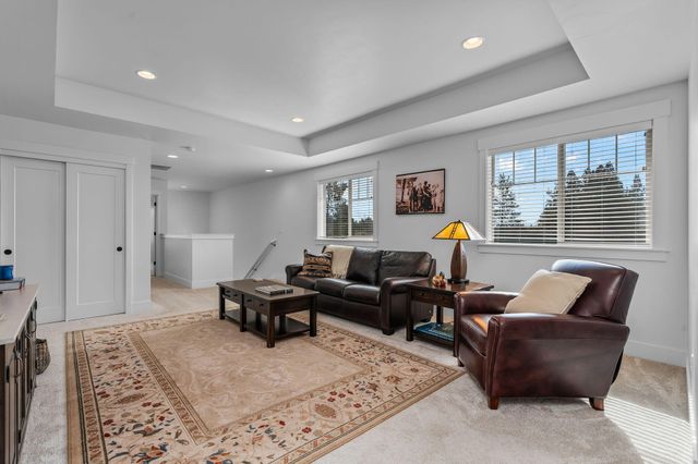 4649 SW 36th Street, Redmond, OR 97756