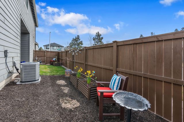 4649 SW 36th Street, Redmond, OR 97756