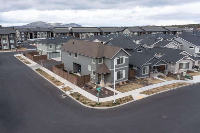 4649 SW 36th Street, Redmond, OR 97756