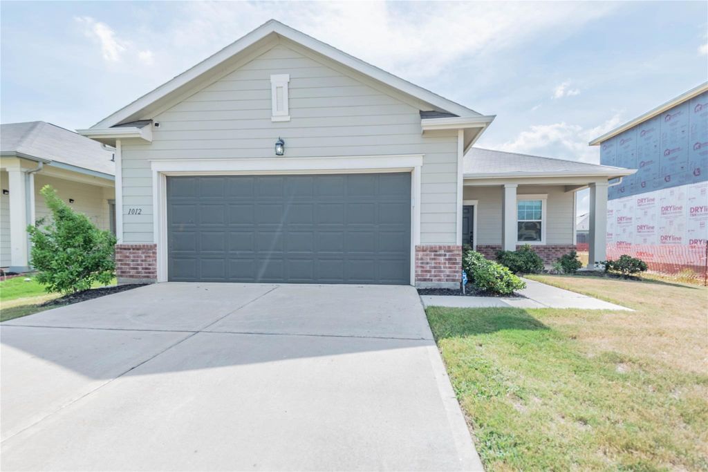 1012 Blue Beech Lane, Brookshire, TX 77423