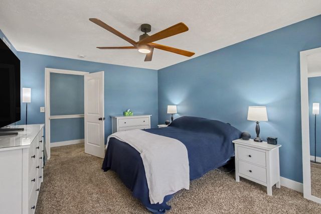 809 Ashlee Drive, Norton Shores, MI 49441