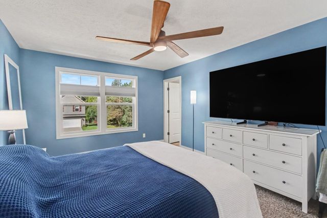 809 Ashlee Drive, Norton Shores, MI 49441