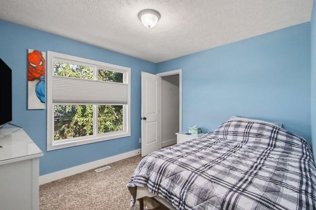 809 Ashlee Drive, Norton Shores, MI 49441